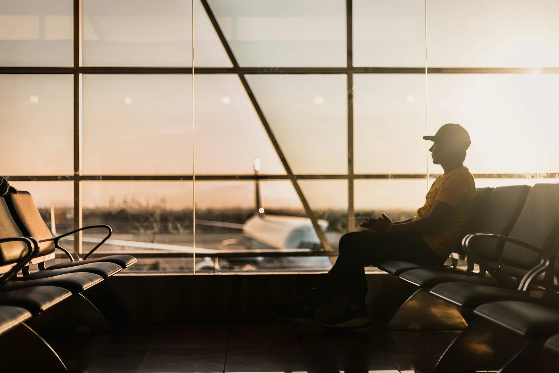 Entspannt reisen mit Parkmeister - Sicheres Parken am Flughafen München